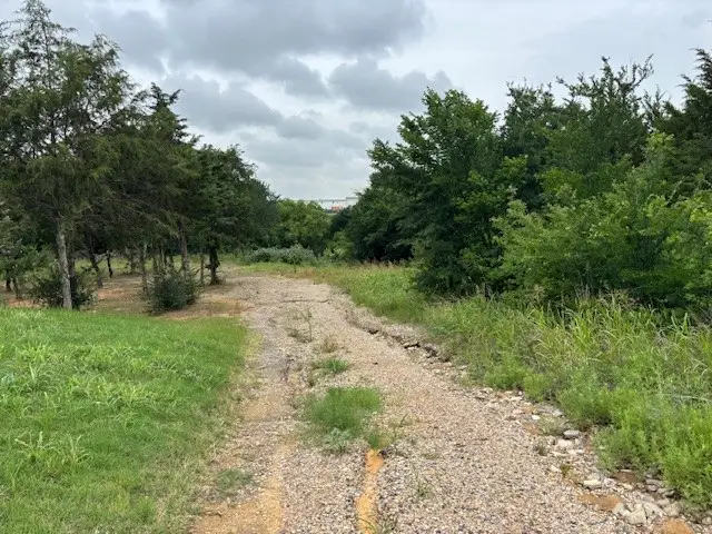 11 NW 20th Street, Grand Prairie, TX 75050 - #3