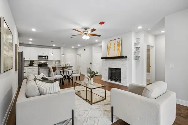 1735 Wittington Place #2205, Farmers Branch, TX 75234