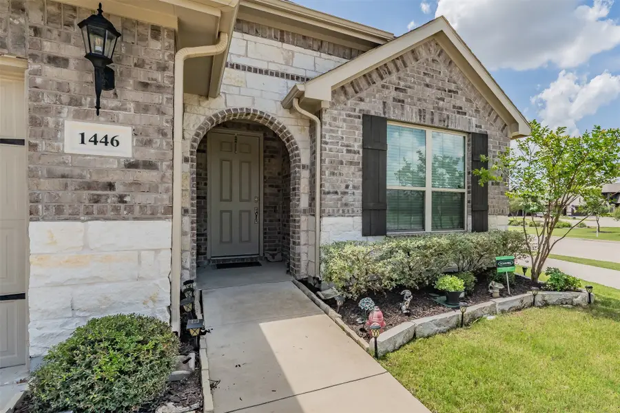 1446 White Water Way, Aubrey, TX 76227 - #2