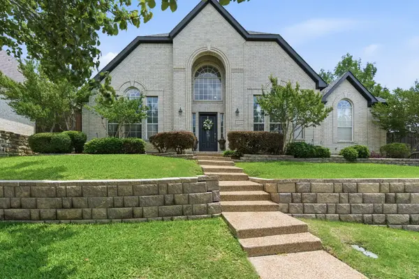 2013 Le Mans Drive, Carrollton, TX 75006
