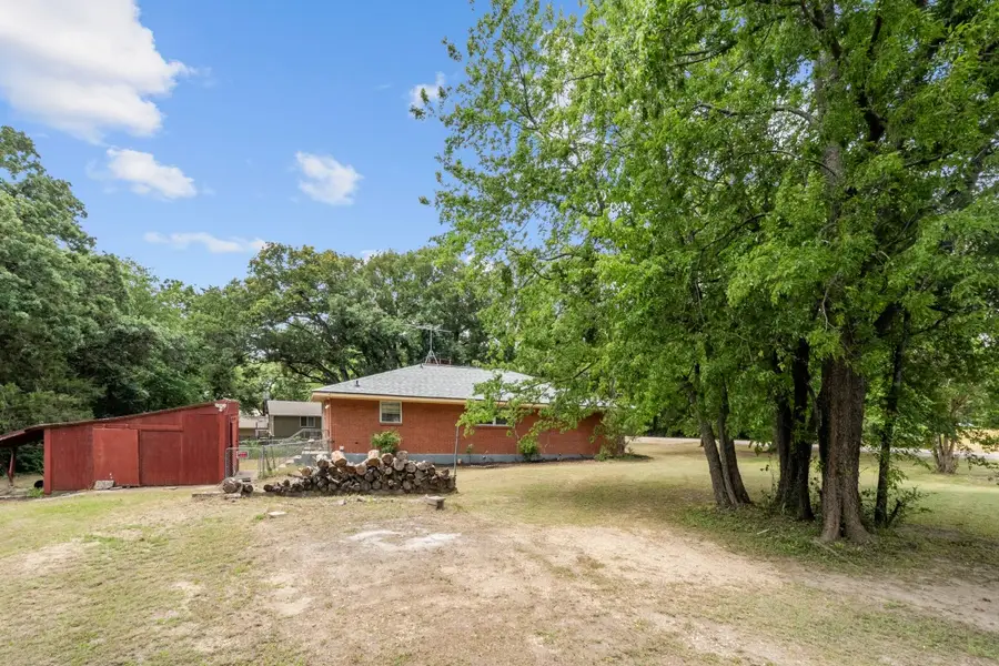201 Admiral Drive, Gun Barrel City, TX 75156 - #2
