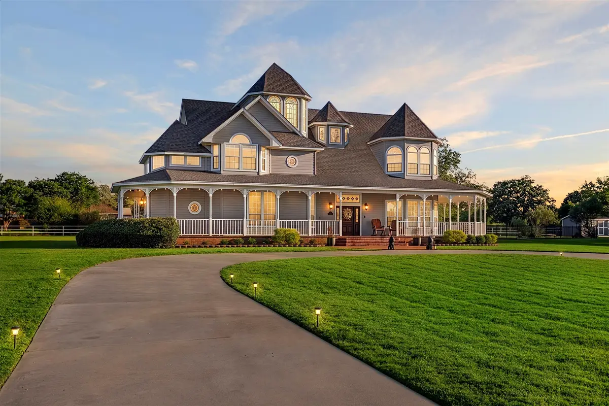 5200 Hopper Road, Burleson, TX 76028 - #1