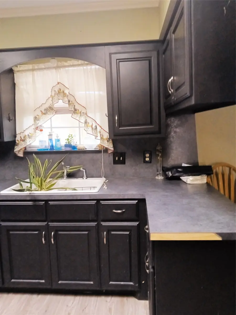 1413 Alford Drive, Hillsboro, TX 76645 - #2
