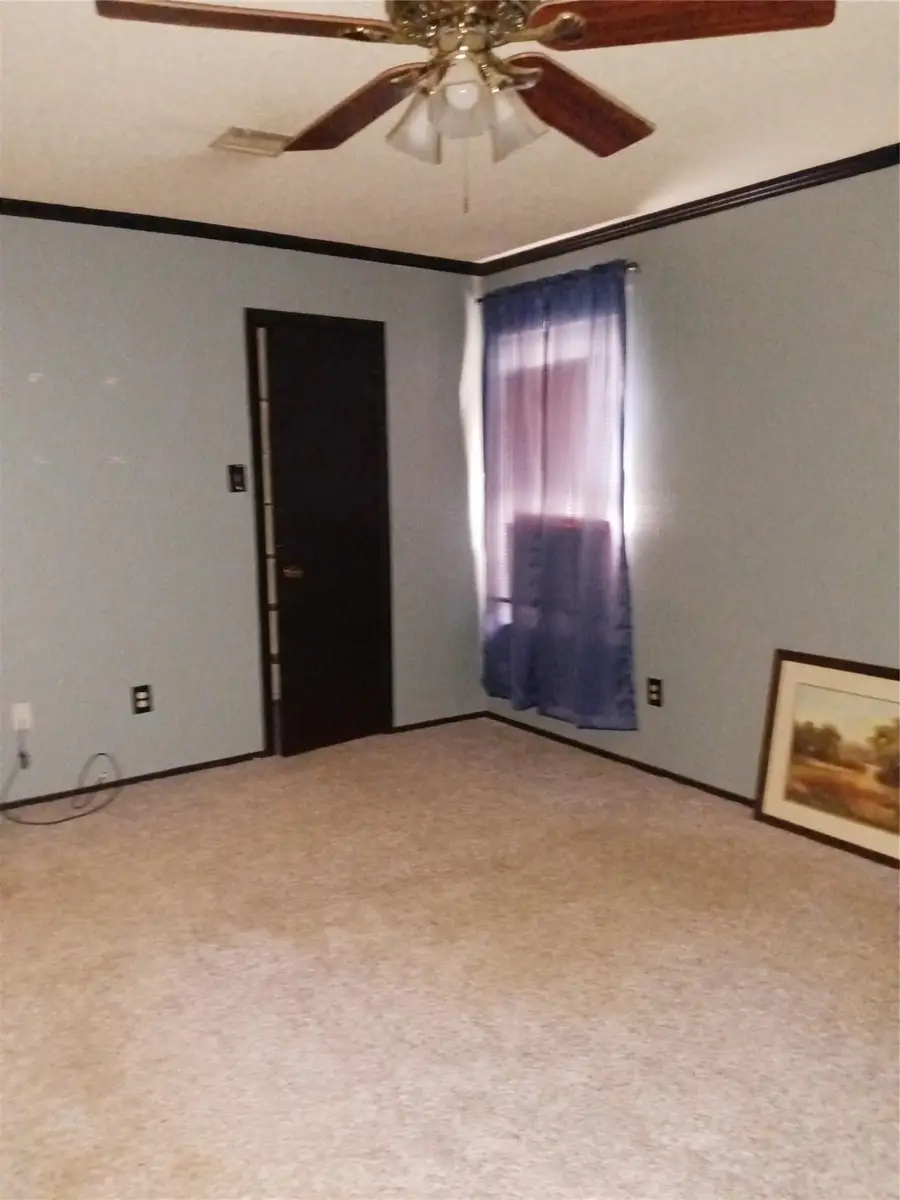 1413 Alford Drive, Hillsboro, TX 76645 - #3