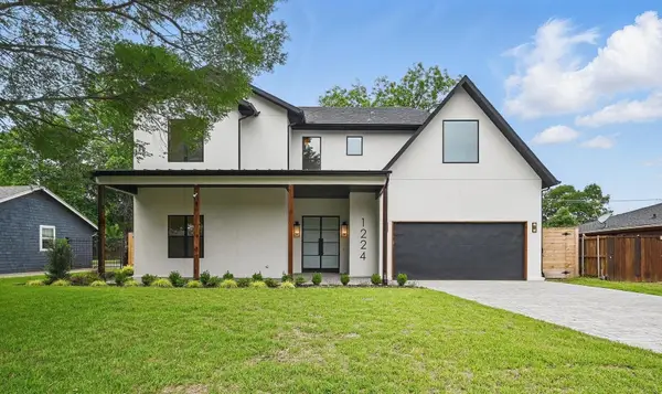 1224 S Pine Street, Grapevine, TX 76051