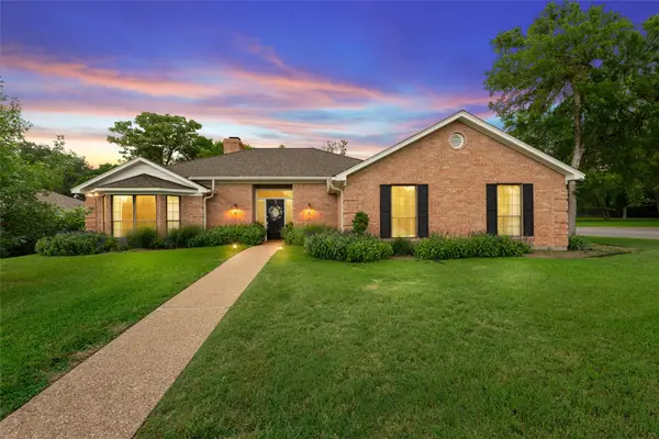 3400 Hearthwood Circle, Waco, TX 76708