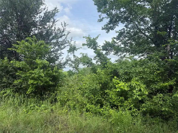 3179 County Road 22900, Paris, TX 75460
