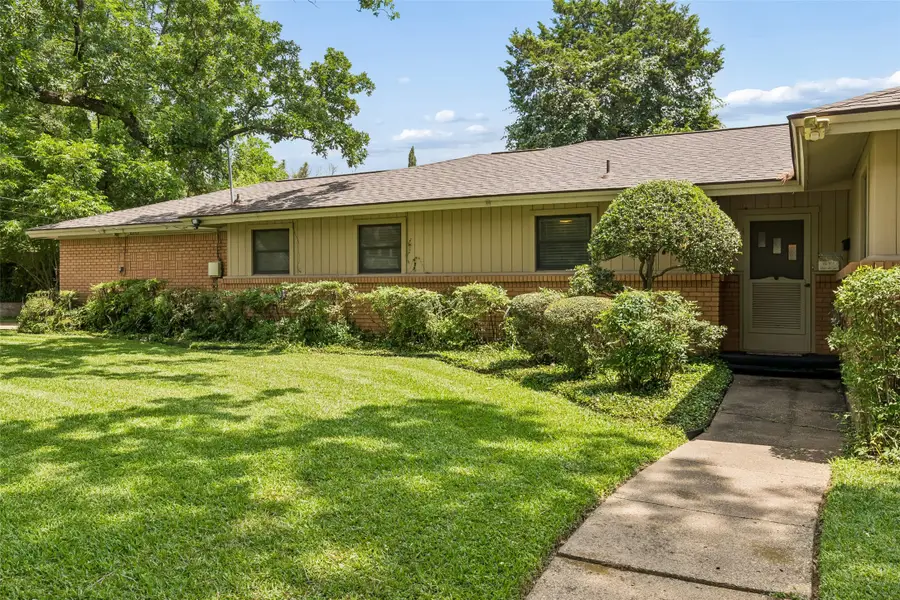 1637 Hendrix Drive, Irving, TX 75061 - #3