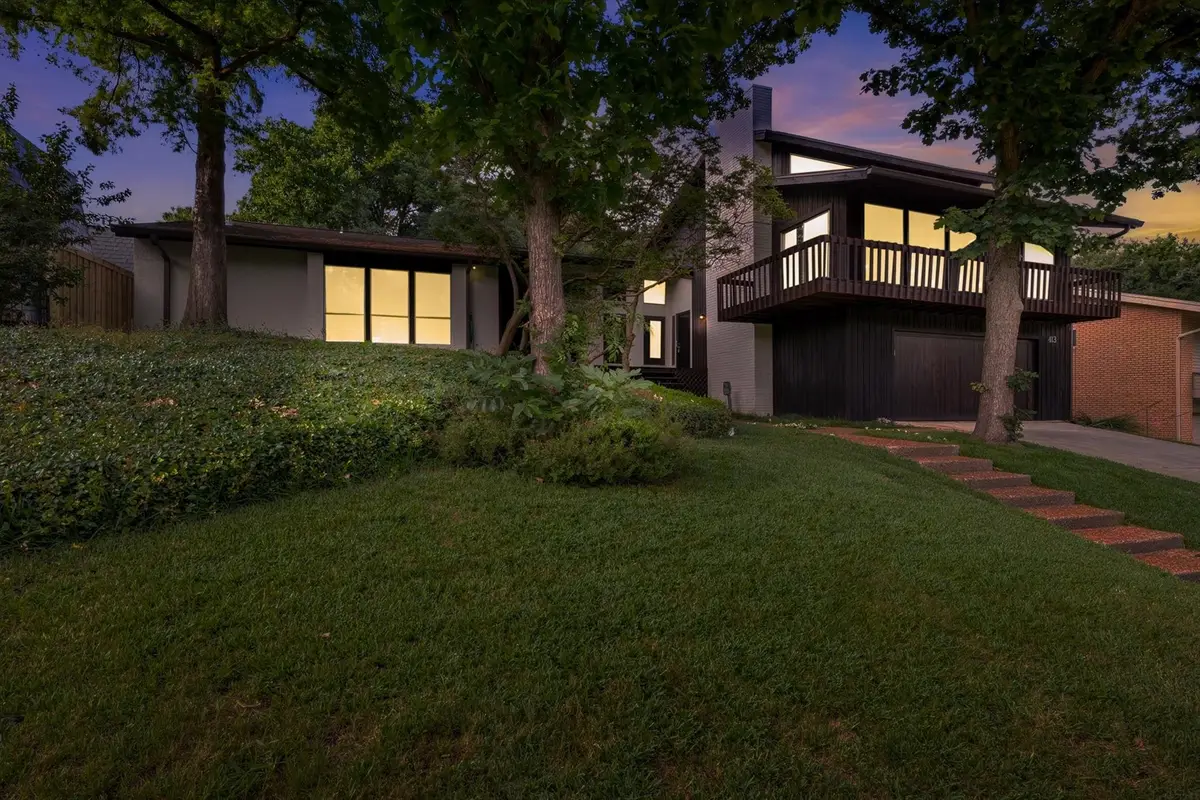 413 Rochelle Boulevard, Irving, TX 75062 - #1