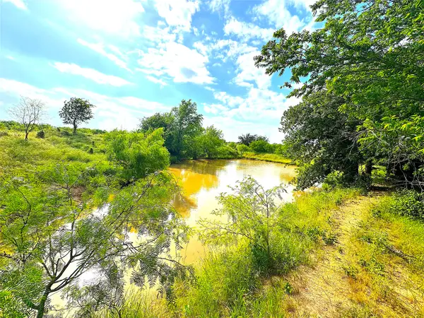 11020 Hwy 281, Whitt, TX 76490