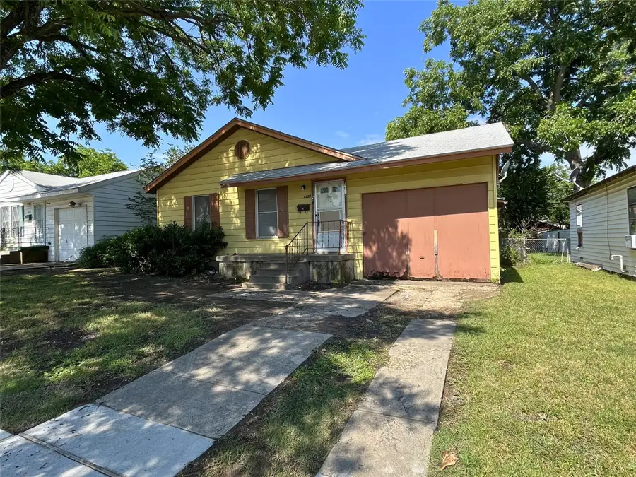 4232 5th Avenue, Fort Worth, TX 76115 - #2