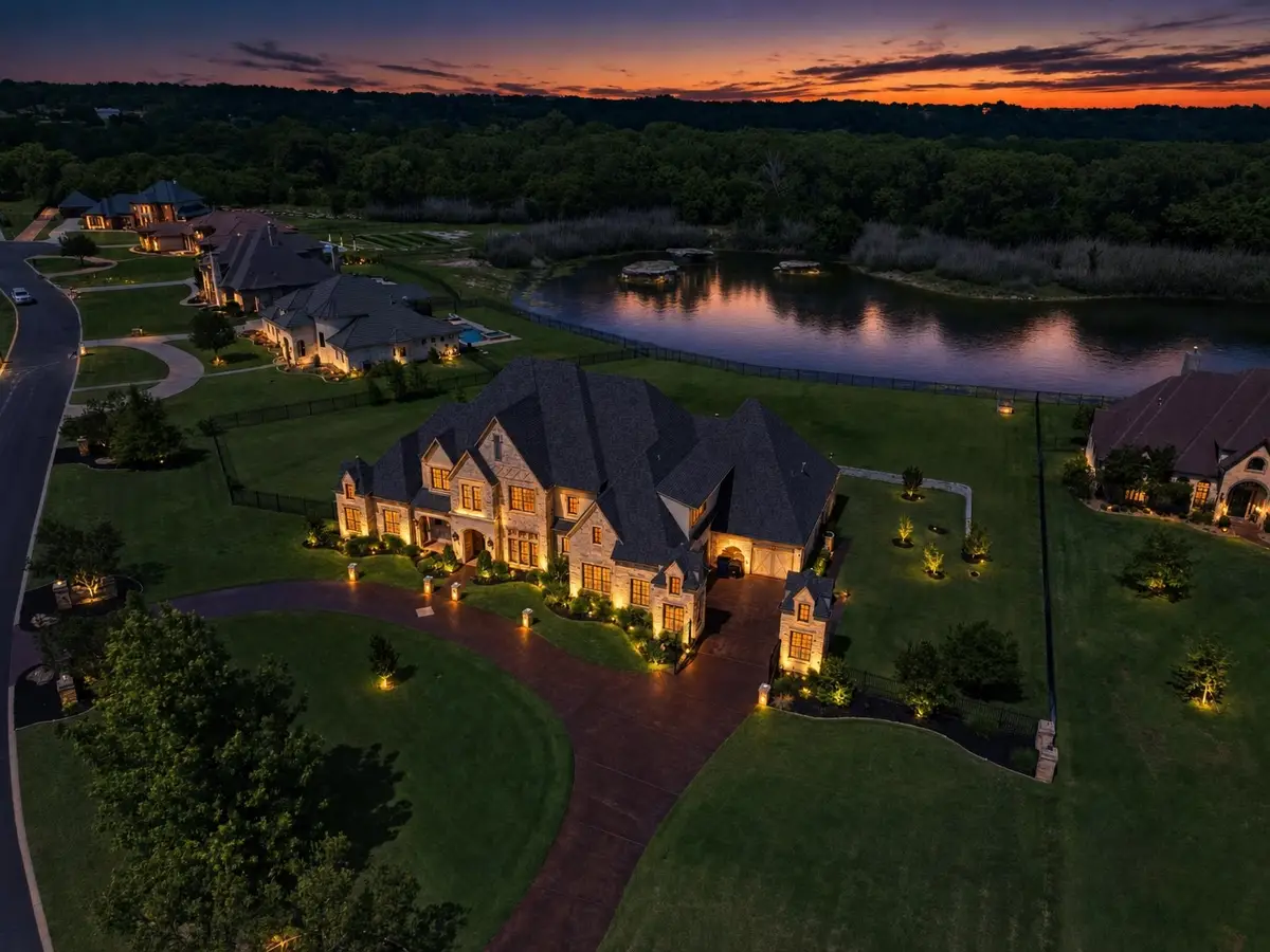 132 The Lakes Drive, Aledo, TX 76008 - #1