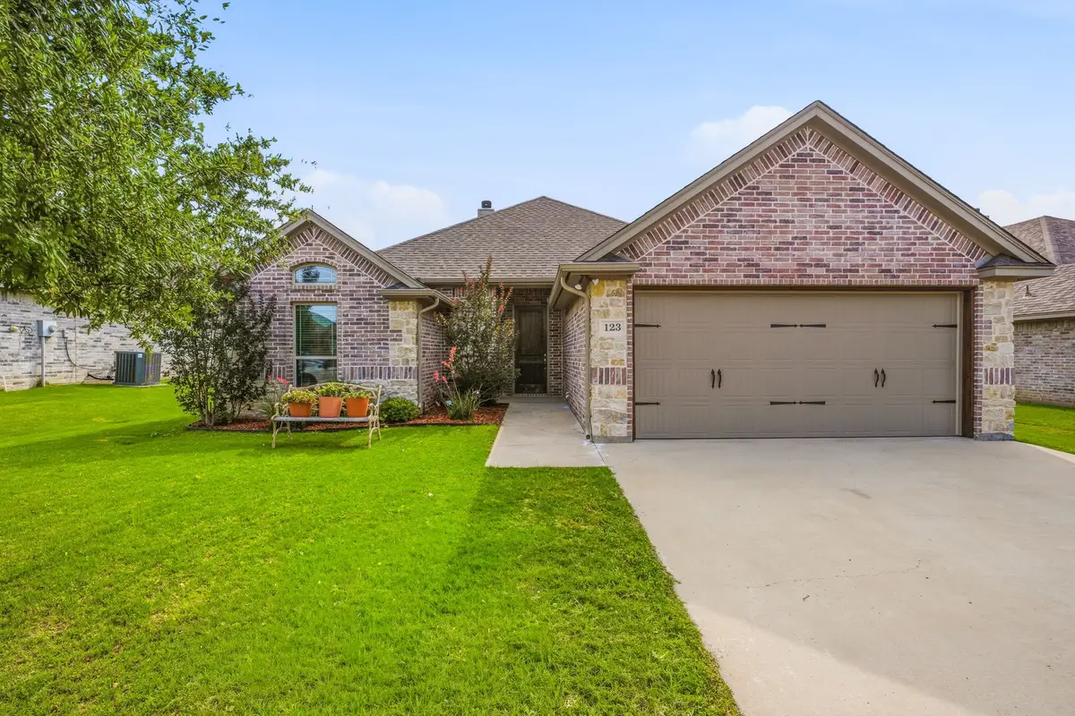 123 Donna Circle, Granbury, TX 76049 - #1