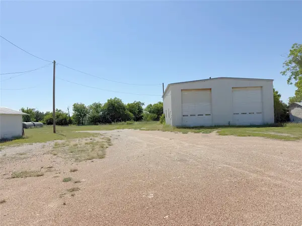 913 N Rice, Hamilton, TX 76531