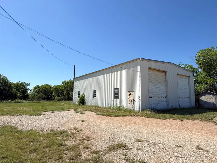 913 N Rice, Hamilton, TX 76531 - #3