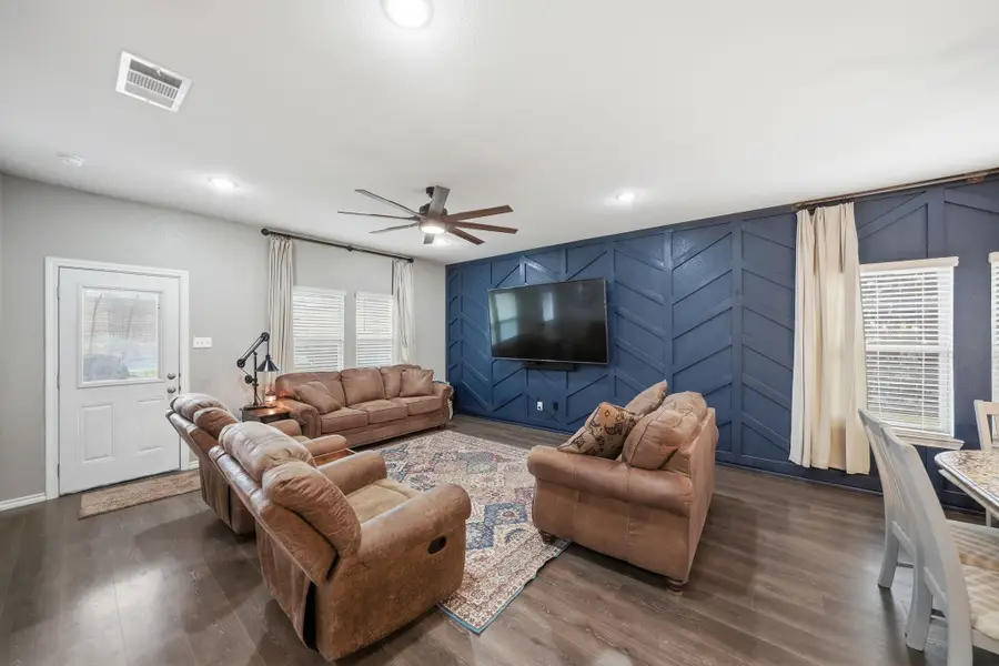 129 Banner Avenue, Royse City, TX 75189 - #3