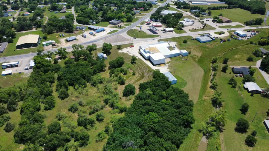 619 & 621 E Jefferson Avenue, Whitney, TX 76692 - #3