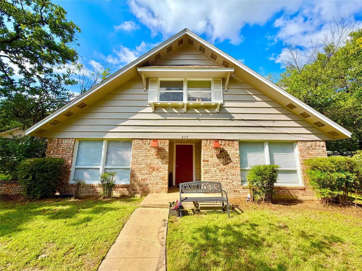 2117 Foxcroft Circle, Denton, TX 76209 - #1