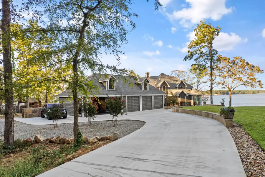 359 E El Dorado, Scroggins, TX 75480 - #2