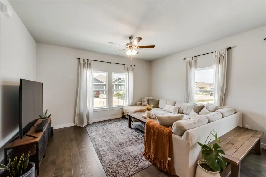 2204 Paxton Way, Denton, TX 76209 - #2