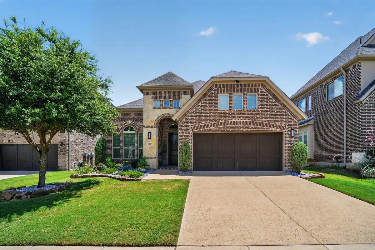 9005 Washington Lane, Lantana, TX 76226 - #1