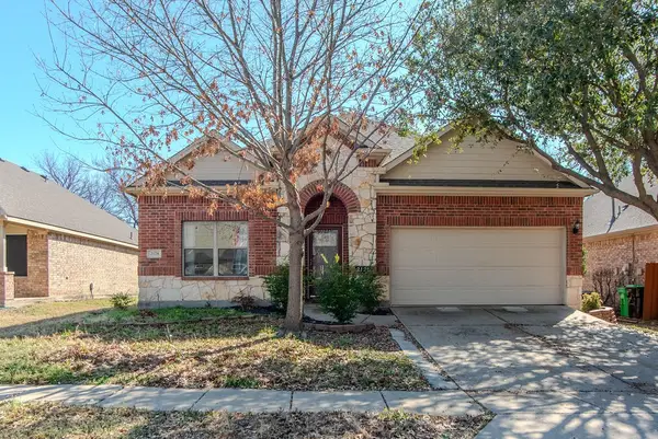2128 Jonathan Creek Drive, Little Elm, TX 75068
