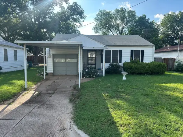 233 Sunset Lane, Fort Worth, TX 76114