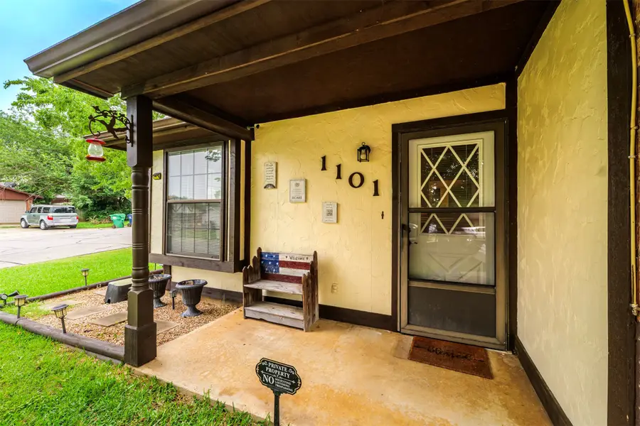 1101 Pin Oak Drive, Denton, TX 76209 - #3