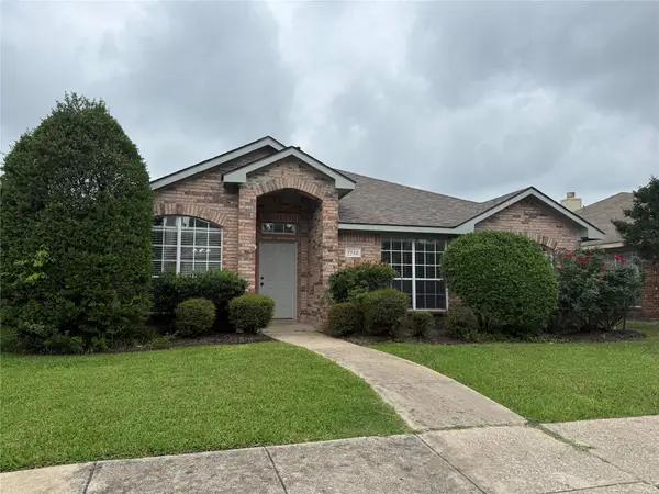 7722 Calypso Drive, Rowlett, TX 75088