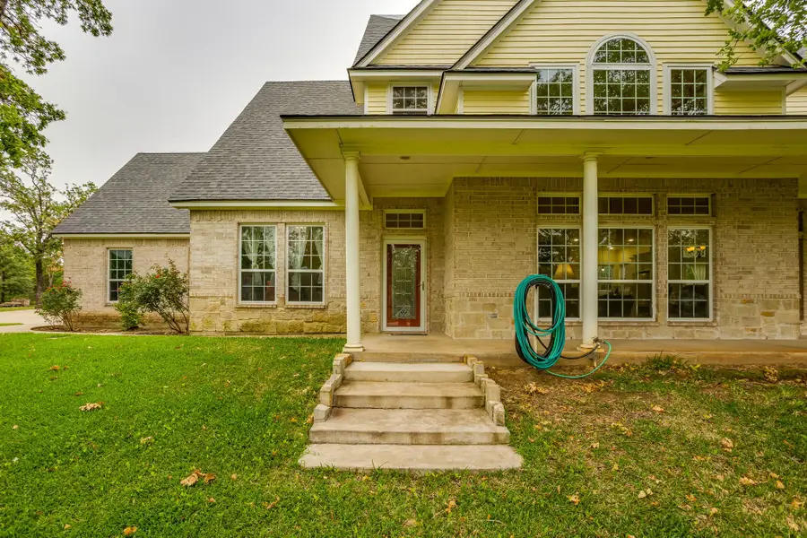 263 Oak Creek Circle, Springtown, TX 76082 - #3