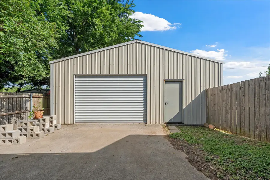 105 James Wesley Drive, Robinson, TX 76706 - #2