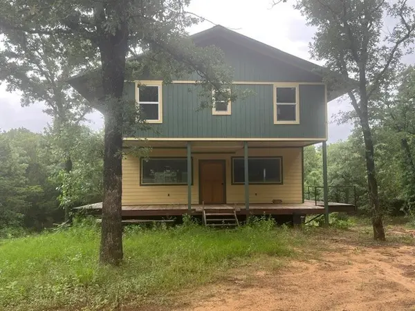 924 The Oil Road, Gainesville, TX 76240