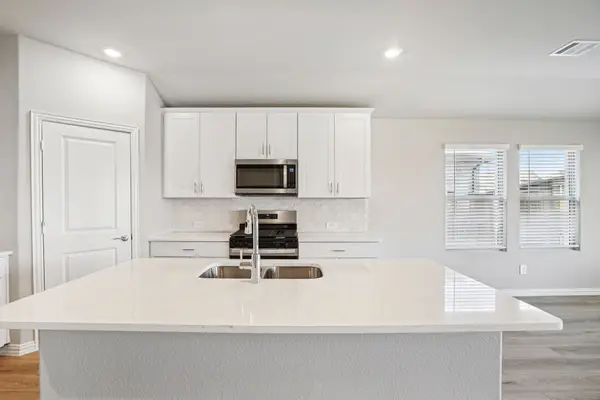 4008 Palestine Drive, Farmersville, TX 75442