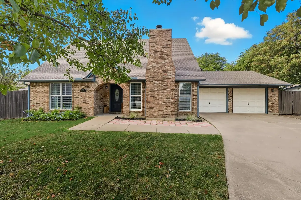 800 Colony Court, Blue Mound, TX 76131 - #1