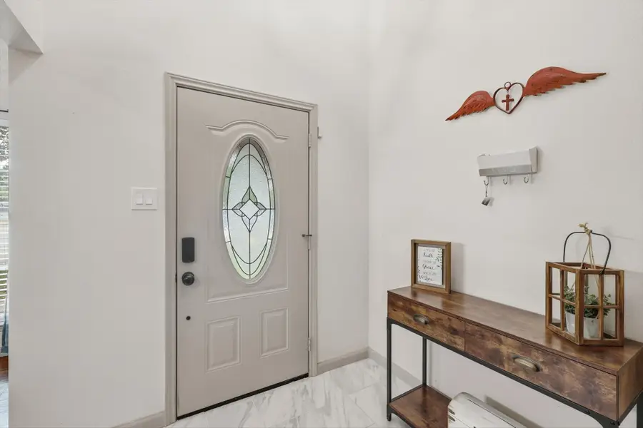 800 Colony Court, Blue Mound, TX 76131 - #2