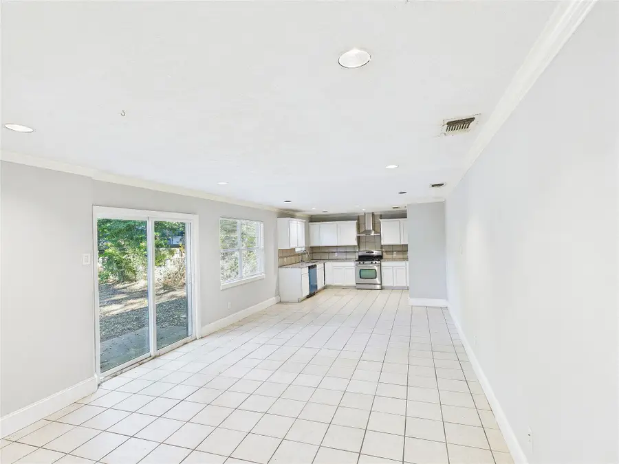 6909 Valhalla Road, Fort Worth, TX 76116 - #2
