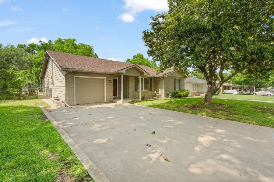 1206 Bales Street, Cleburne, TX 76033 - #3