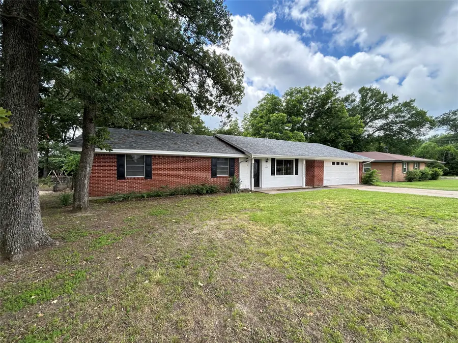 632 Lee Street, Sulphur Springs, TX 75482 - #3