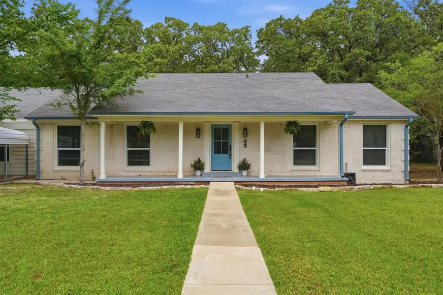 213 N Oaks Drive, Grand Saline, TX 75140 - #3