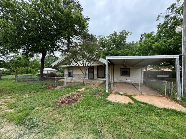316 Alley Street, Perrin, TX 76486