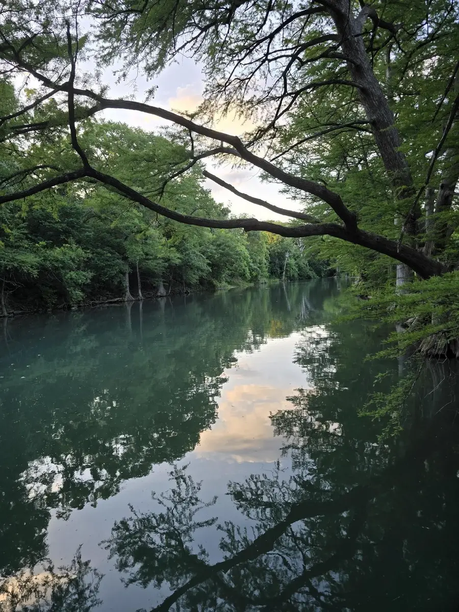 618 Horseshoe Falls Dr, Canyon Lake, TX 78133 - #2