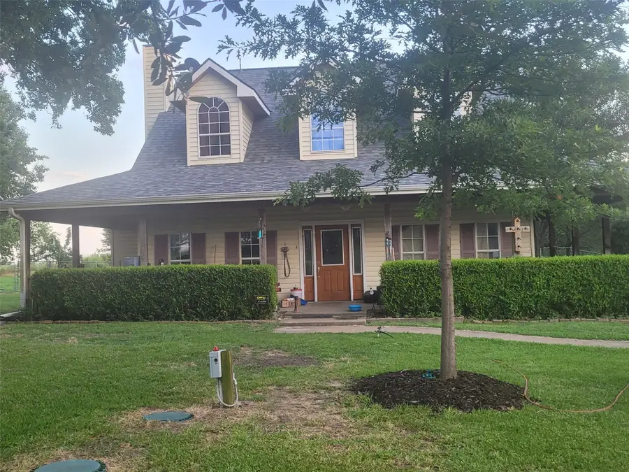 3376 Plainview Road, Sherman, TX 75092 - #3