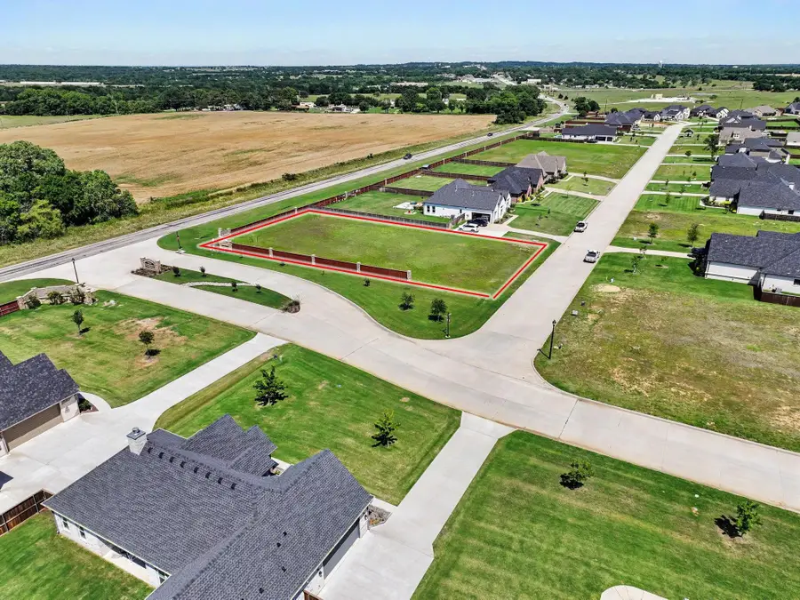 100 Chisolm Trail, Pottsboro, TX 75076 - #2
