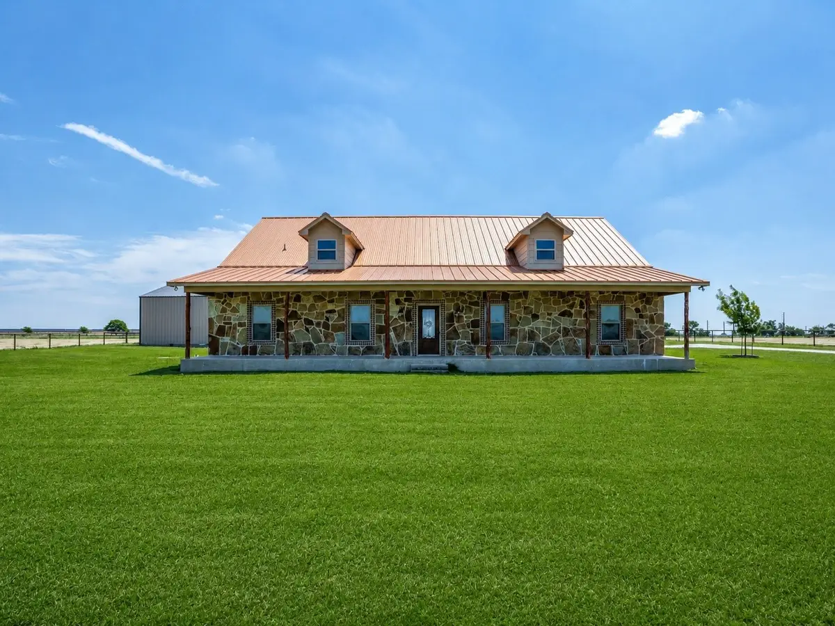 1872 County Road 329, Gainesville, TX 76240 - #1
