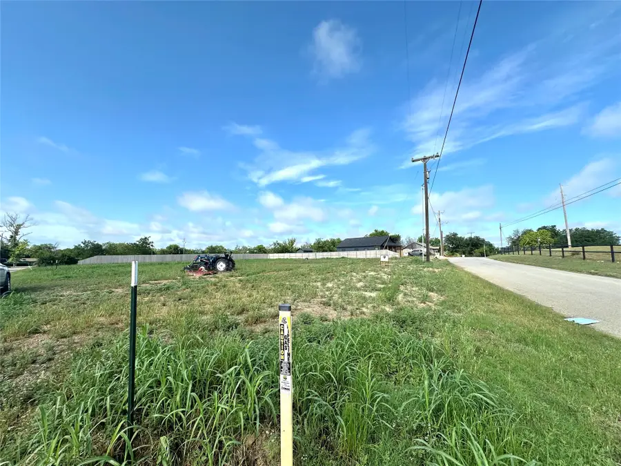 711 Johnson Street, Comanche, TX 76442 - #2
