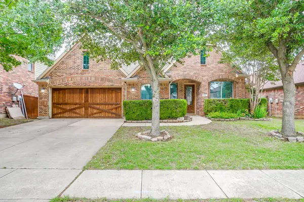 961 Tara Drive, Burleson, TX 76028