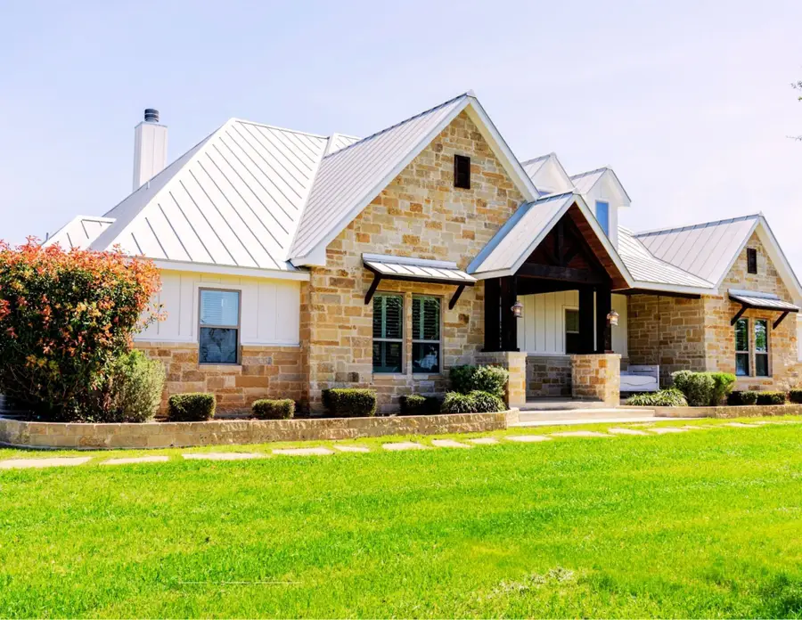 1980 County Road 361, La Vernia, TX 78121 - #2