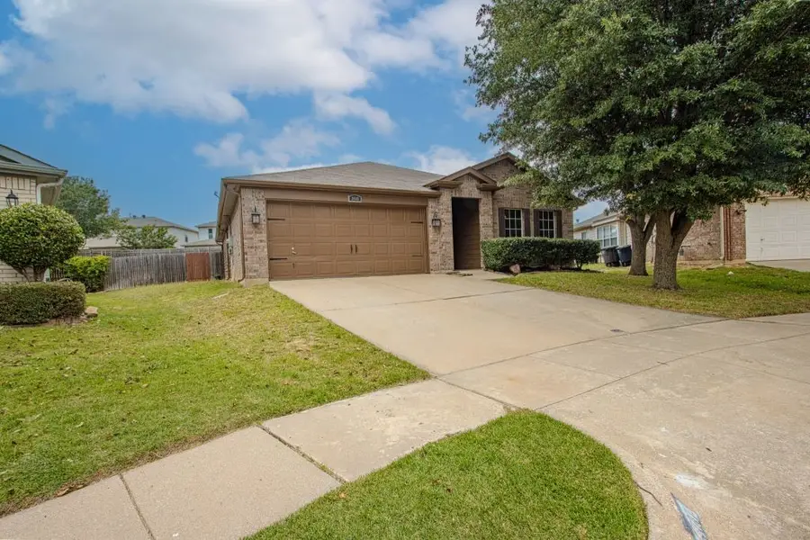 1400 Horseshoe Bend Court, Fort Worth, TX 76131 - #2