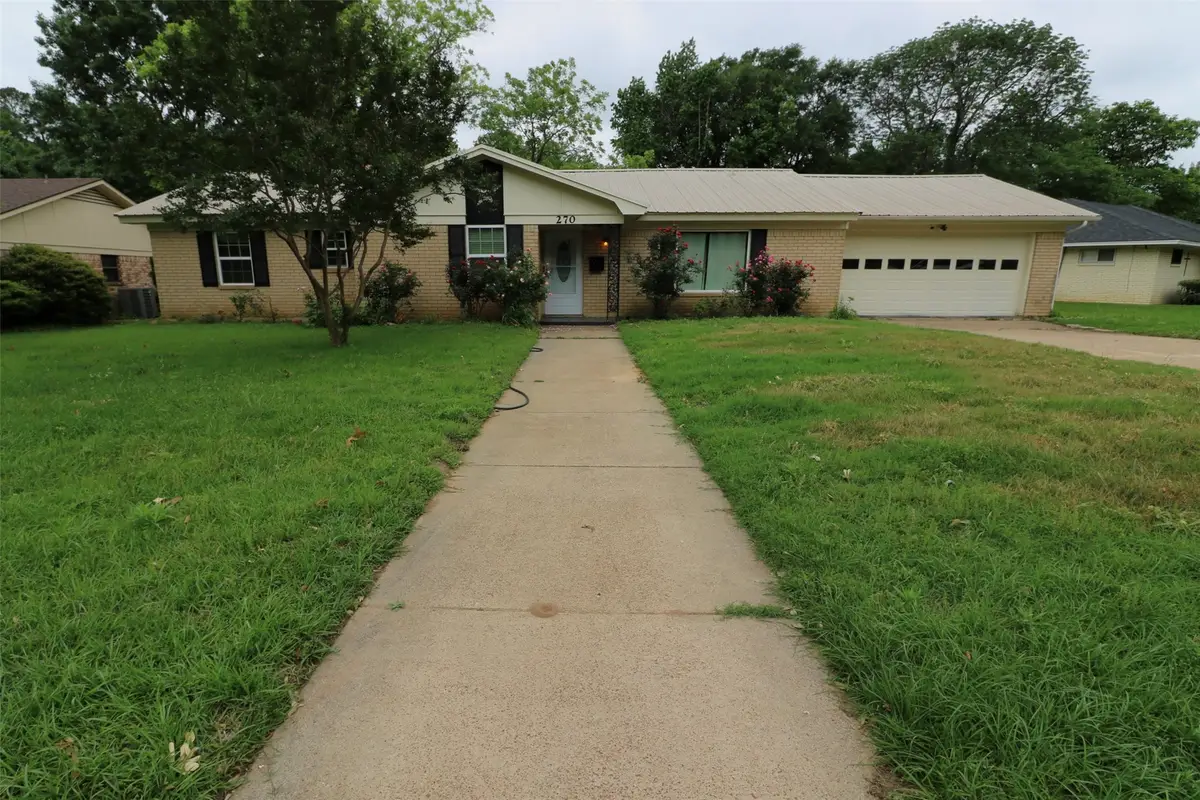270 Se 26th St, Paris, TX 75460 - #1