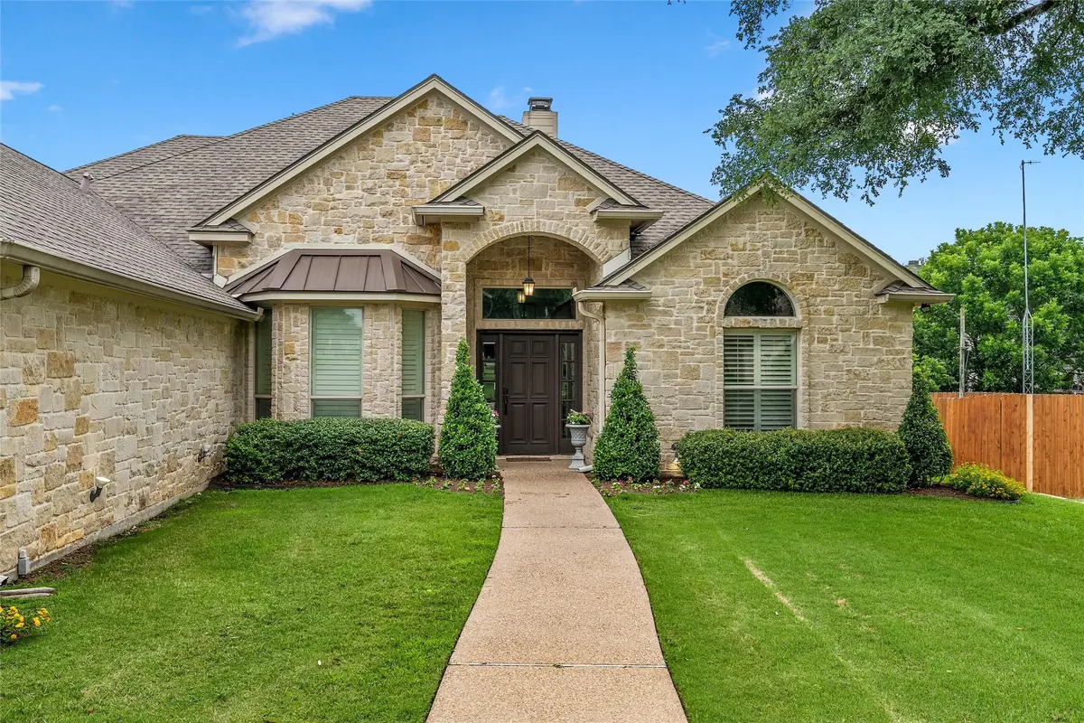 112 Stone Manor Drive, McGregor, TX 76657 - #1